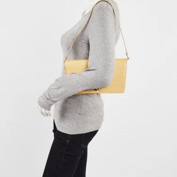 Celine Yellow Smooth Leather Triomphe Shoulder Bag - Picture 2 of 12